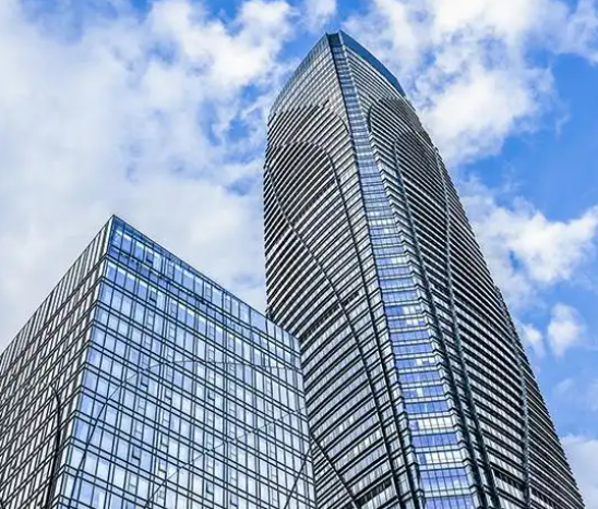 企业金融法务合规管理系统的技术架构与部署方案解析